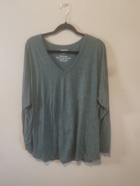 torrid V-Neck Long Sleeve Tee - Teal Green Heather